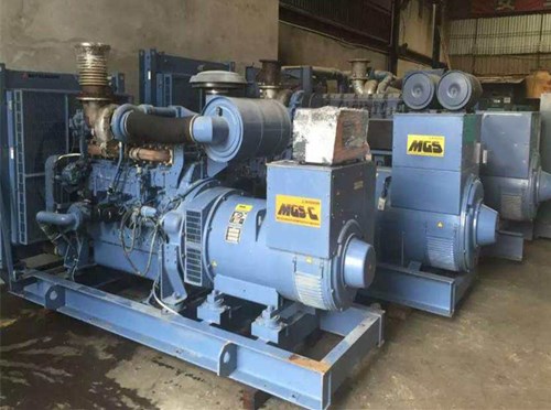 芜湖发电机组带负载降电压是什么原因照成的?