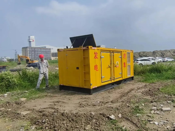 芜湖如何判断柴油发电机组的电瓶是否处于充满电状态?